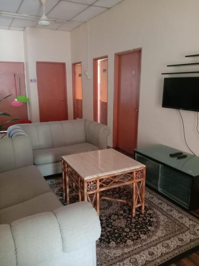 Homestay Tok Abah Seri Iskandar Eksteriør billede